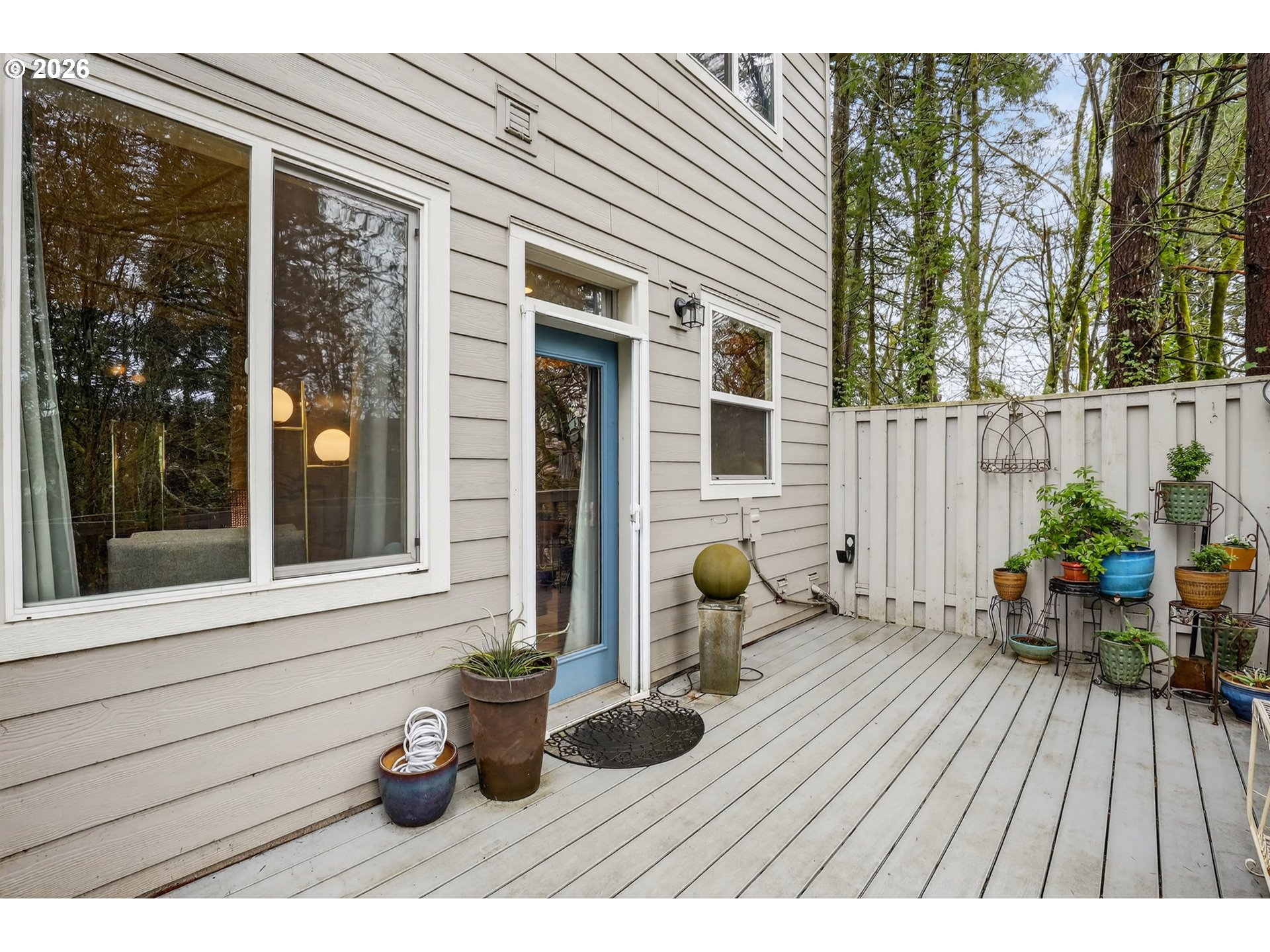 810 East 9th Street, Unit D13 Newberg, OR 97132 - Photo 37 of 42 a view of a two chairs in the patio