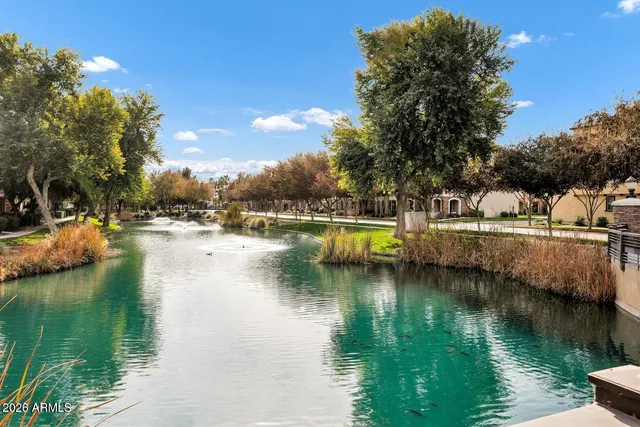 $550,000 | 1696 East Bridgeport Parkway, Gilbert, AZ 85295