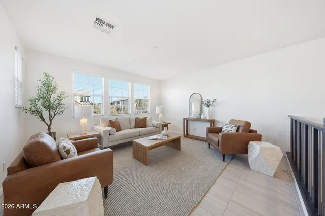 $550,000 | 1696 East Bridgeport Parkway, Gilbert, AZ 85295