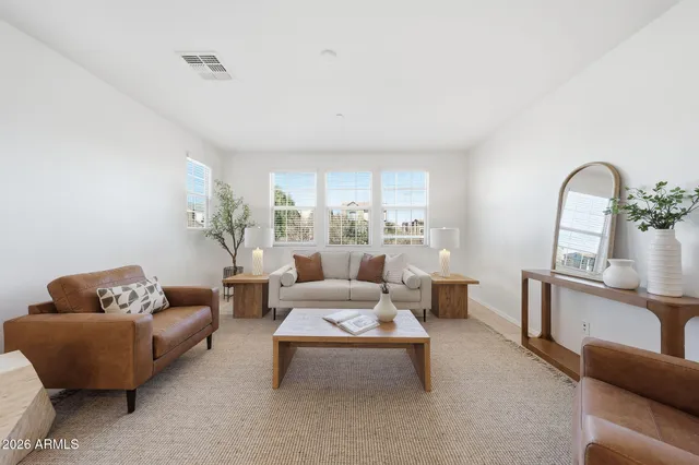 $550,000 | 1696 East Bridgeport Parkway, Gilbert, AZ 85295