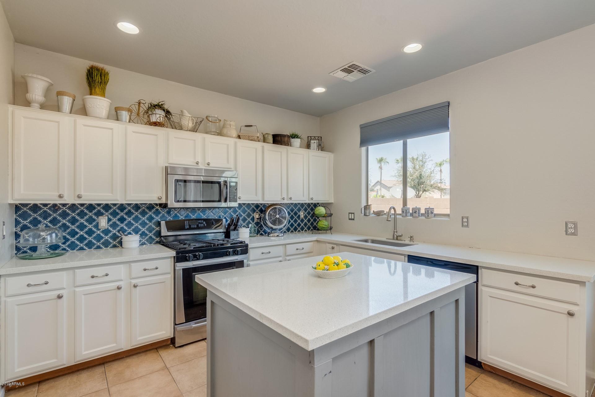 6888 West Darrel Road Laveen, AZ 85339 - Photo 6 of 27 Darrel (11)