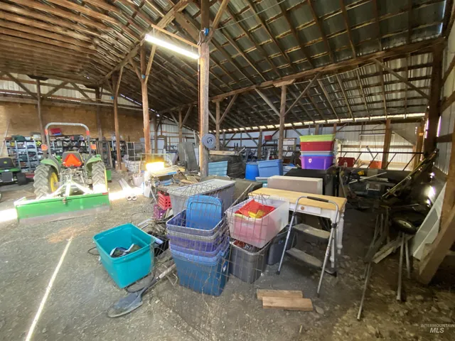 $675,000 | 1076 Quartz Creek Road, Harvard, ID 83834