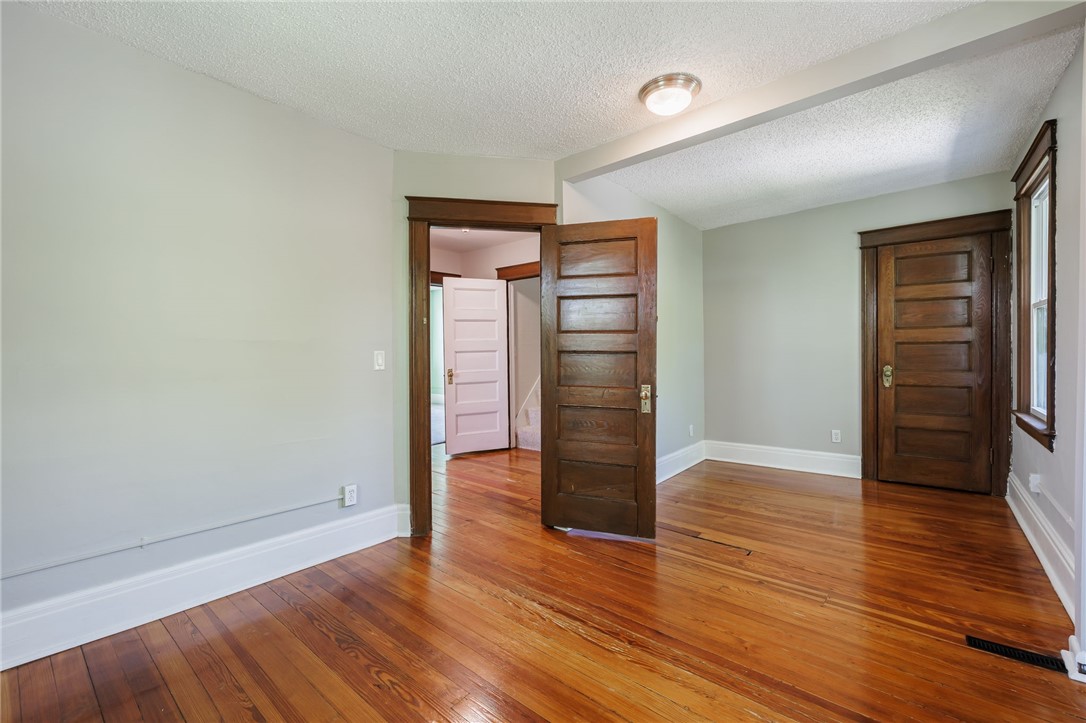 2 Nursery Street Rochester, NY 14610 - Photo 17 of 33