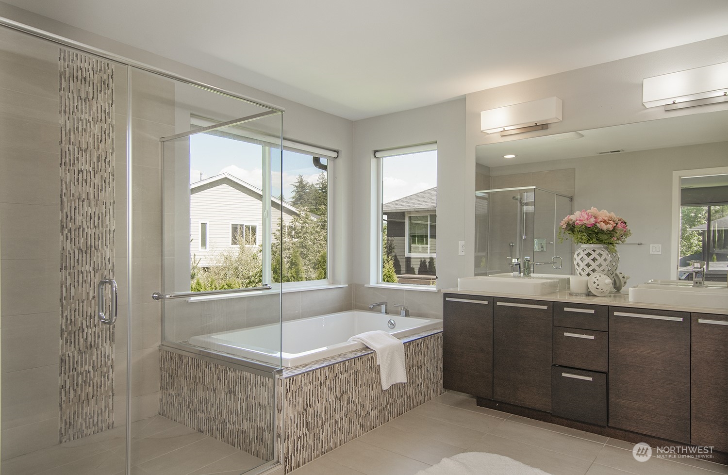 3726 Northeast 24th Street Renton, WA 98056 - Photo 26 of 29 Gallery Image 26