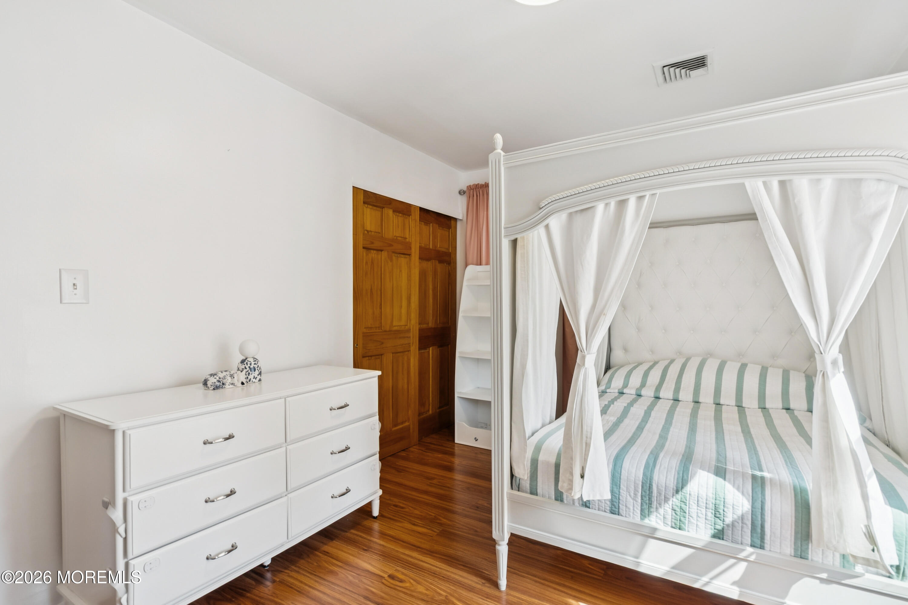 5 Liberty Court Howell, NJ 07731 - Photo 23 of 30 22