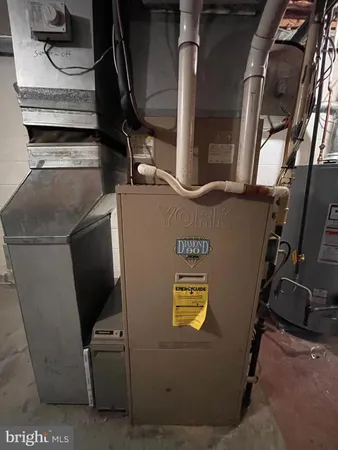 $195,000 | 1430 Magnolia Court, Cumberland, MD 21502