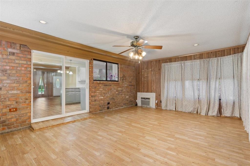 231 Del Rio Drive Hewitt, TX 76643 - Photo 17 of 36 Gallery Image 17