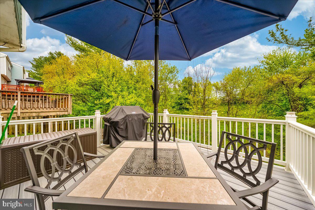 10109 Shelldrake Circle Damascus, MD 20872 - Photo 37 of 47 a view of a patio on the roof deck