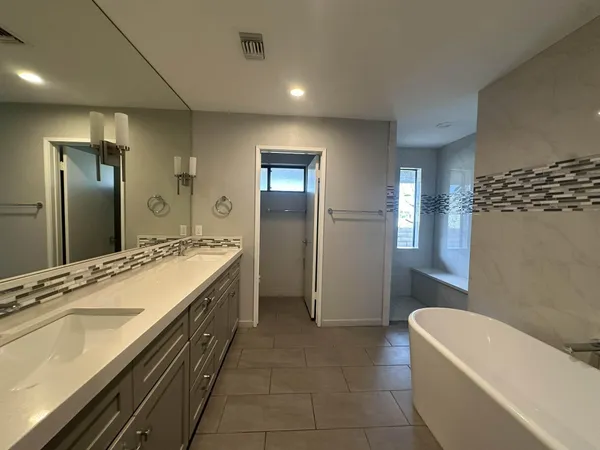 $4,700 | 4 Saturn Circle, Rancho Mirage, CA 92270