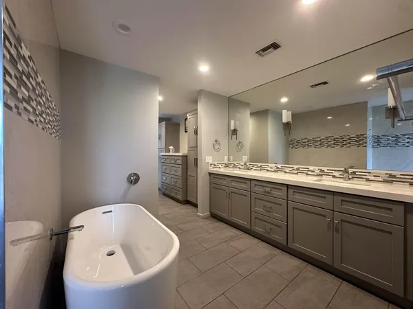 $4,700 | 4 Saturn Circle, Rancho Mirage, CA 92270