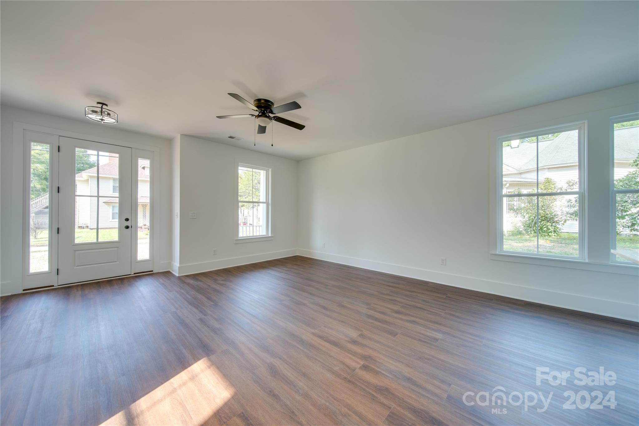 171 Spring Street Southwest Concord, NC 28025 - Photo 11 of 48 Gallery Image 11