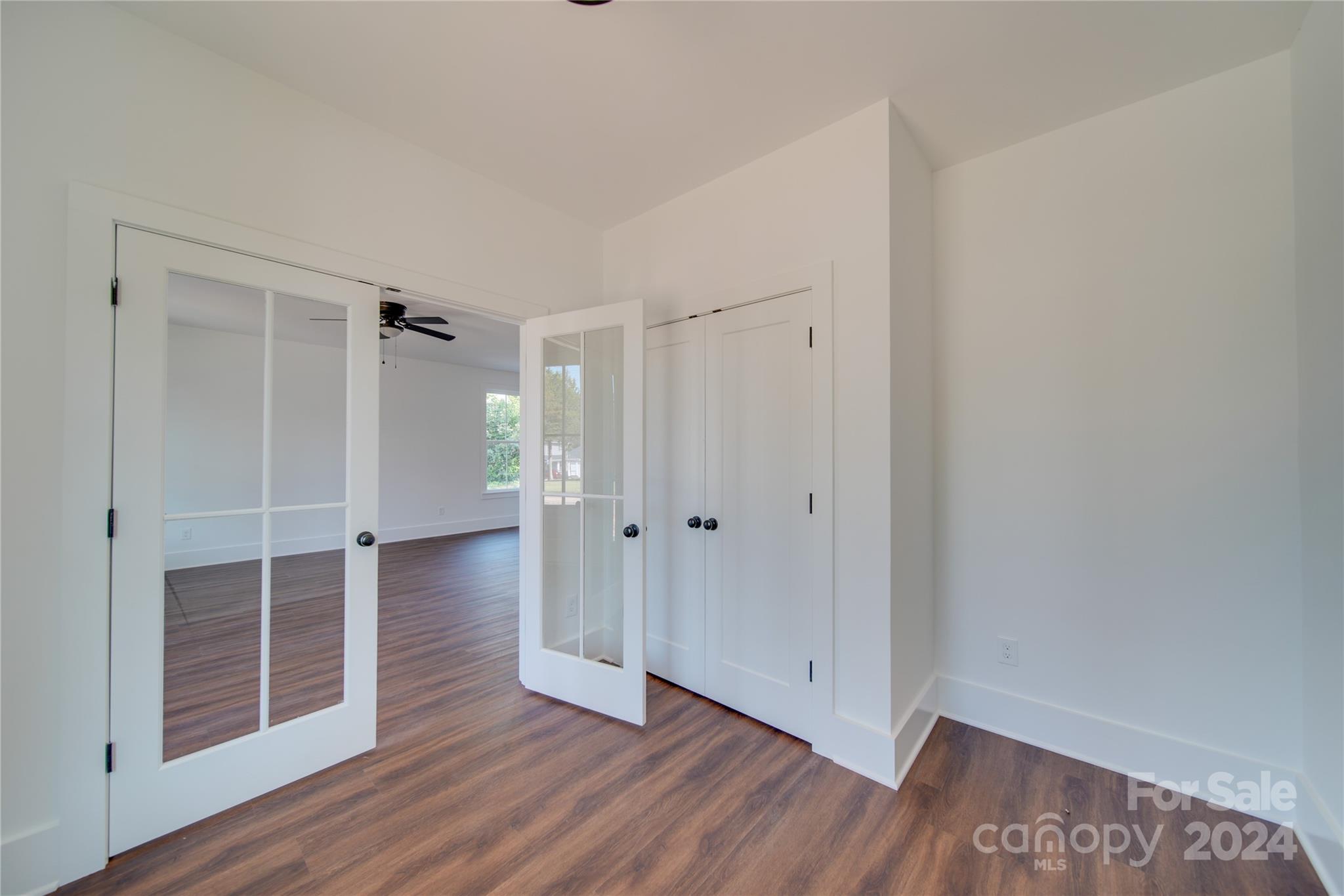 171 Spring Street Southwest Concord, NC 28025 - Photo 5 of 48 Gallery Image 5