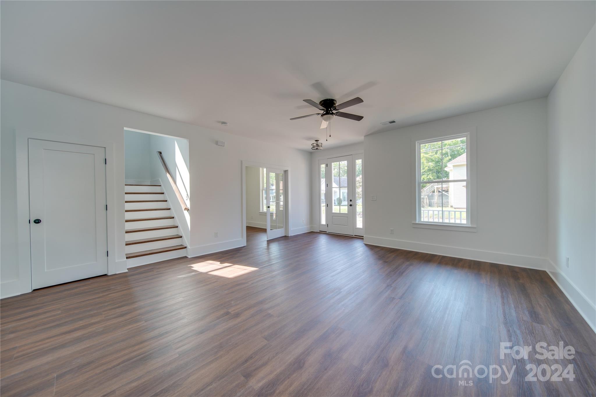171 Spring Street Southwest Concord, NC 28025 - Photo 9 of 48 Gallery Image 9