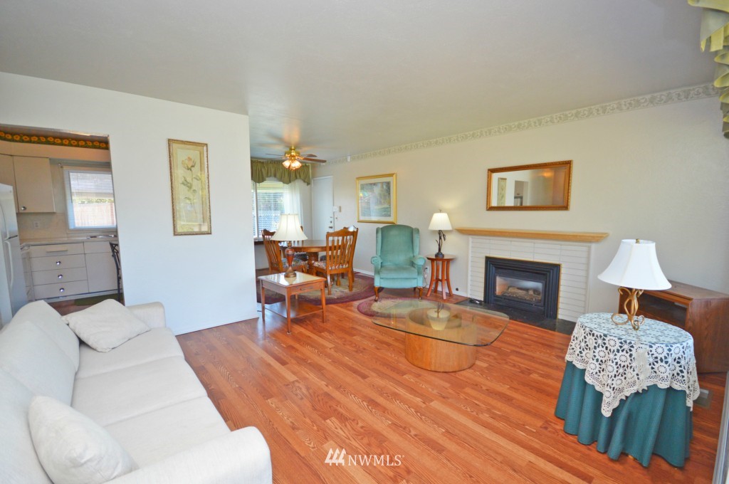 8804 Terrace Road Southwest Lakewood, WA 98498 - Photo 2 of 13