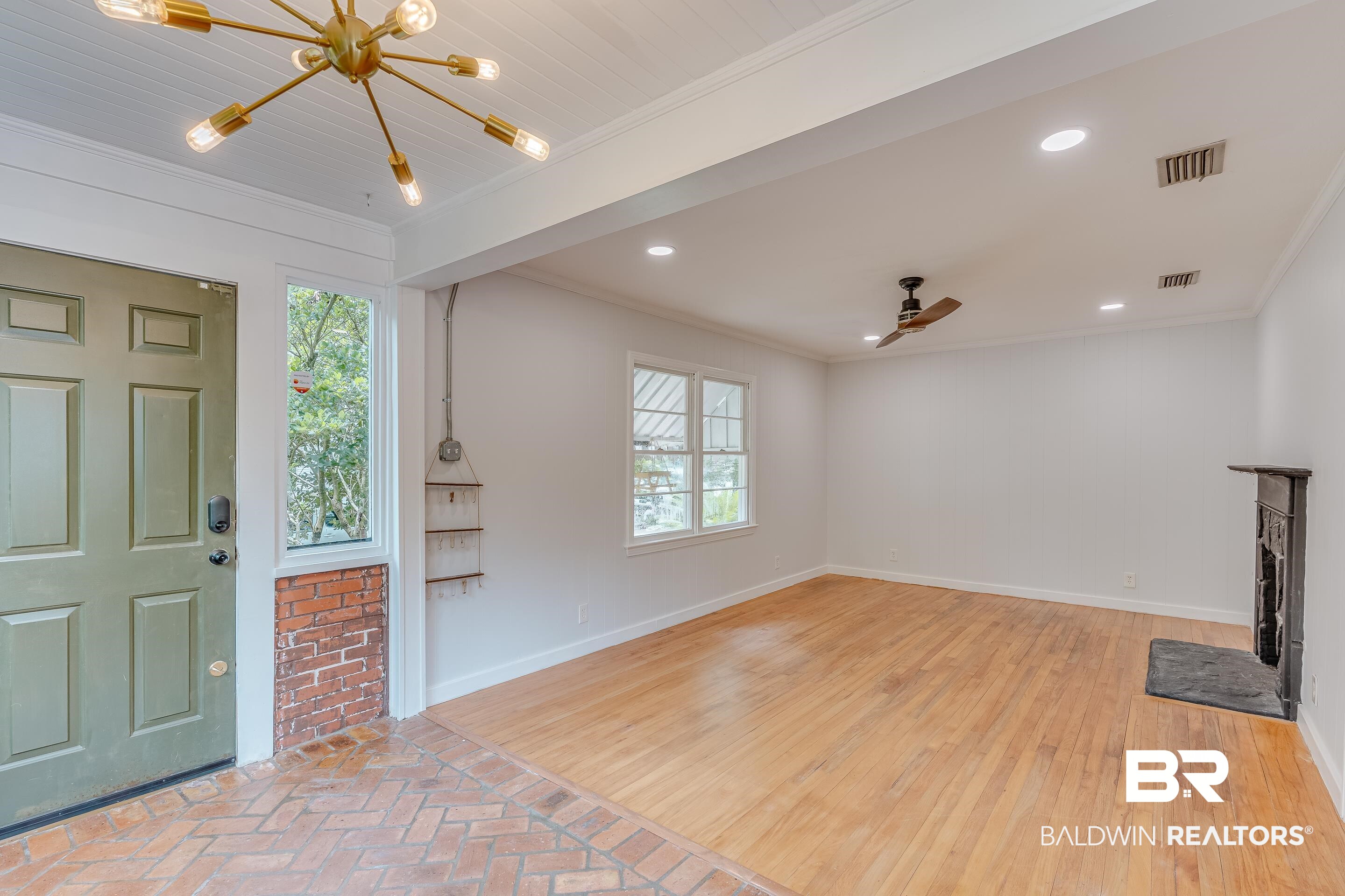 167 Seminole Street Mobile, AL 36606 - Photo 9 of 47