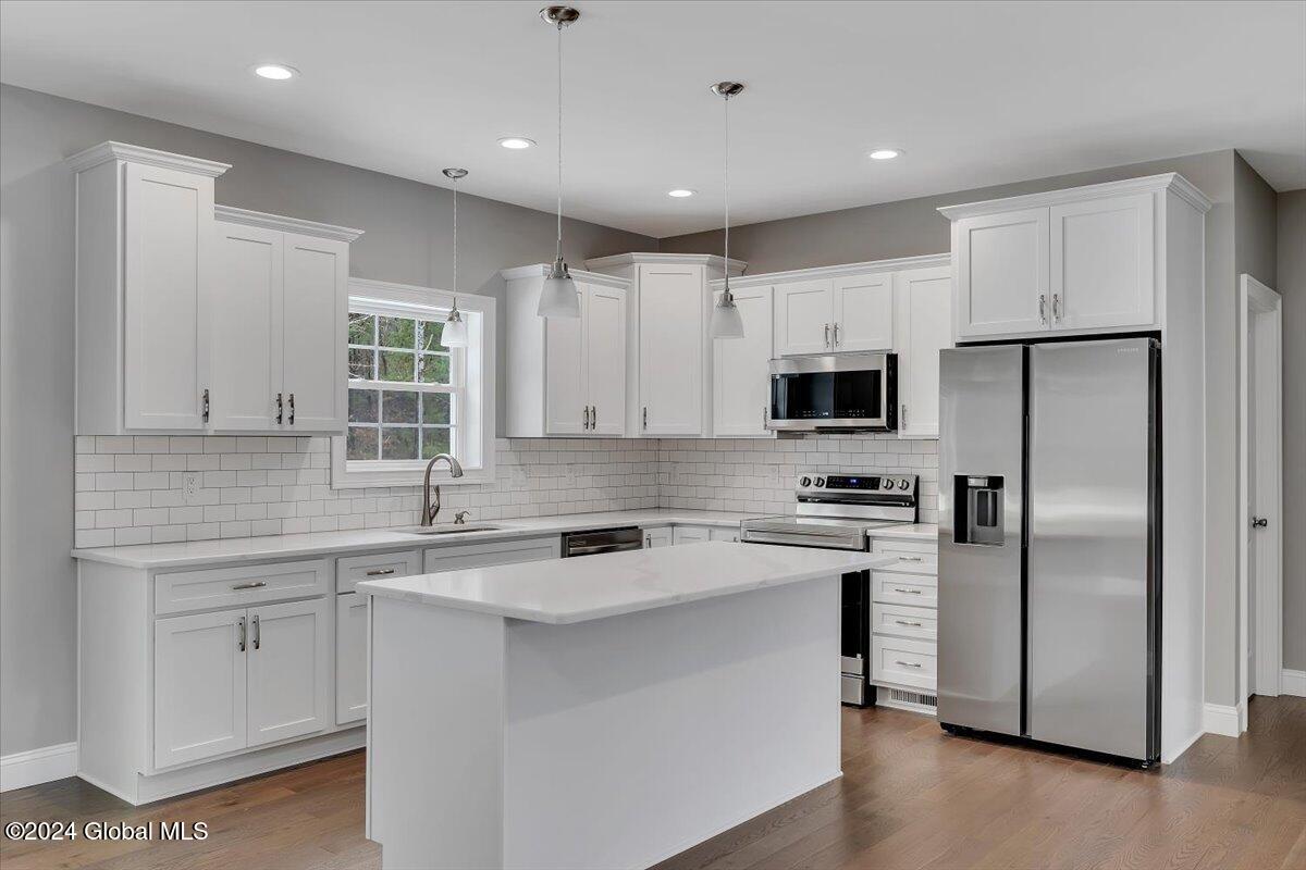 247 Ruggles Road Wilton, NY 12866 - Photo 14 of 31 09-P1256998