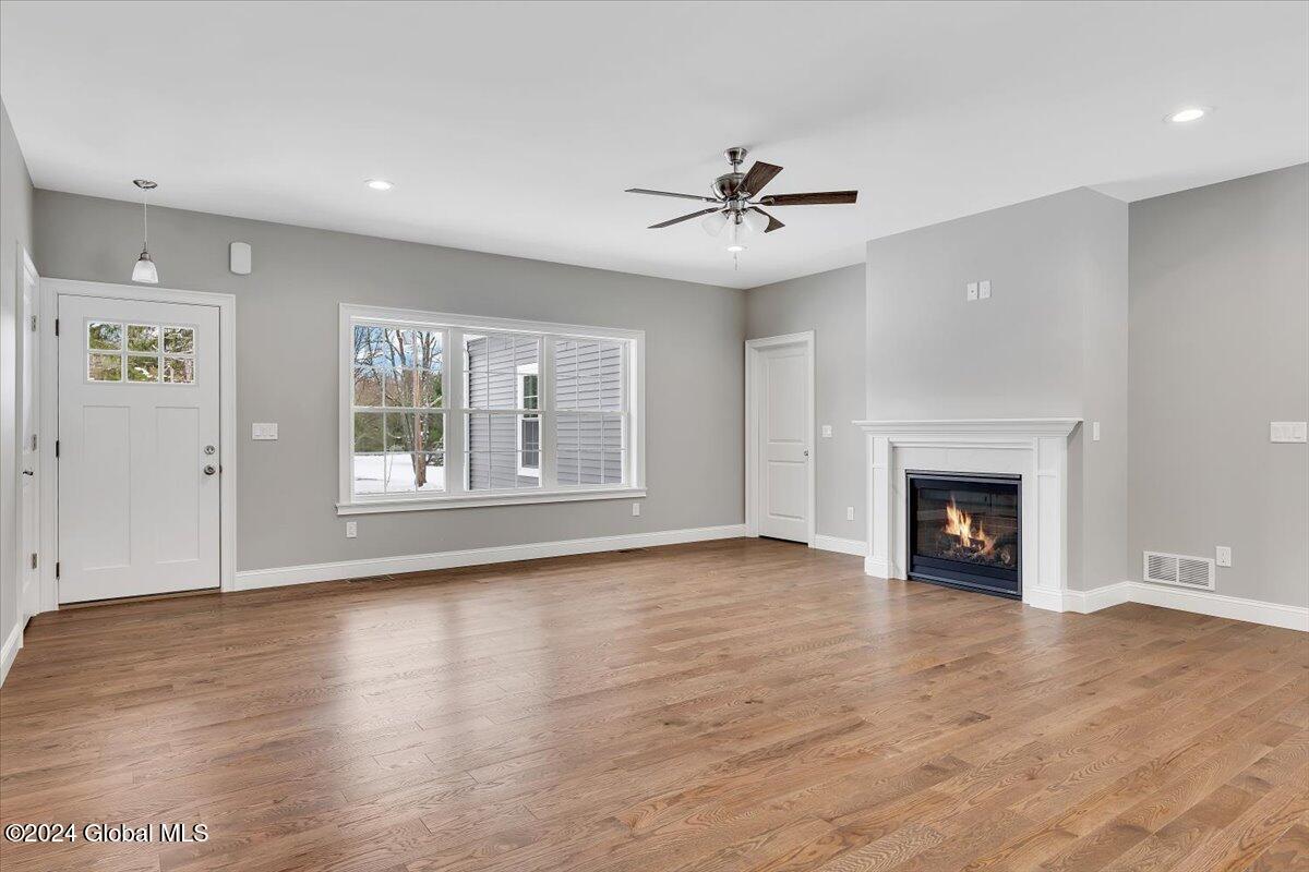 247 Ruggles Road Wilton, NY 12866 - Photo 10 of 31 05-P1256986