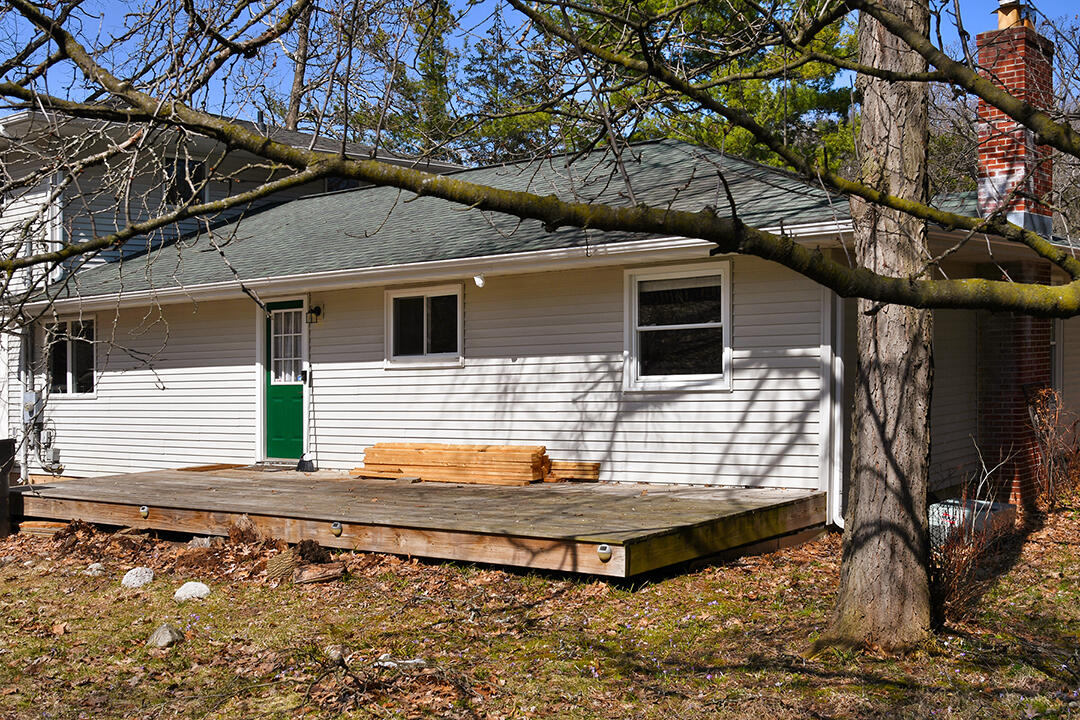 176 4 Mile Road Northwest Comstock Park, MI 49321 - Photo 25 of 27 Back2
