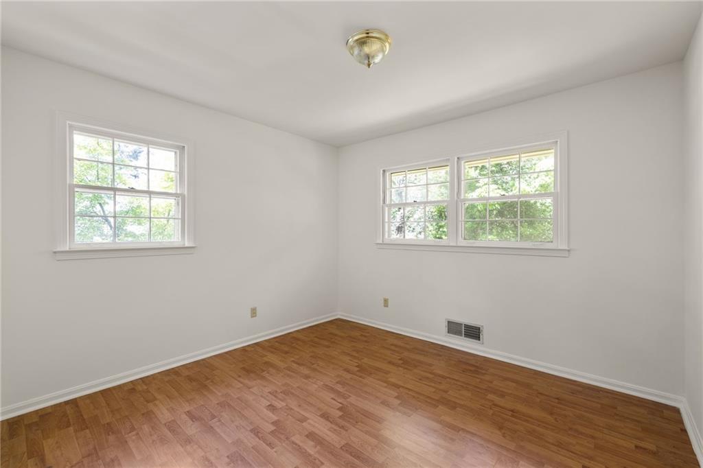 2569 Wilson Woods Drive Decatur, GA 30033 - Photo 21 of 31