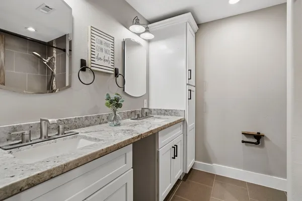 $685,000 | 15308 Hubenak Road, Needville, TX 77461