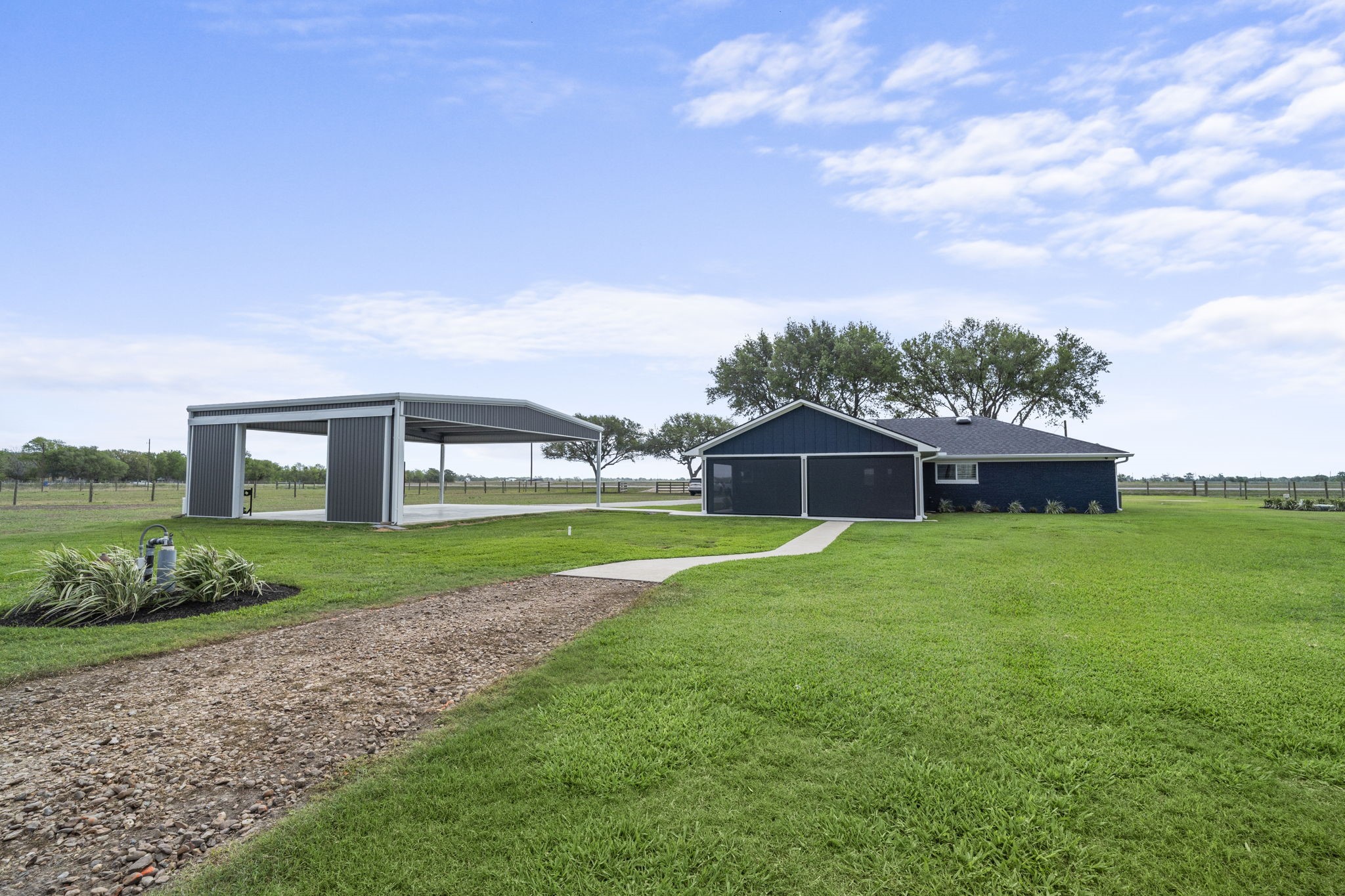 15308 Hubenak Road Needville, TX 77461 - Photo 35 of 49