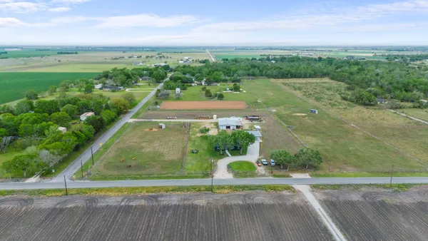 $685,000 | 15308 Hubenak Road, Needville, TX 77461