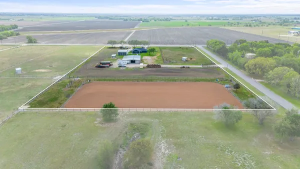 $685,000 | 15308 Hubenak Road, Needville, TX 77461