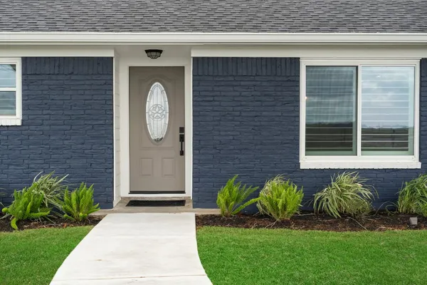 $685,000 | 15308 Hubenak Road, Needville, TX 77461