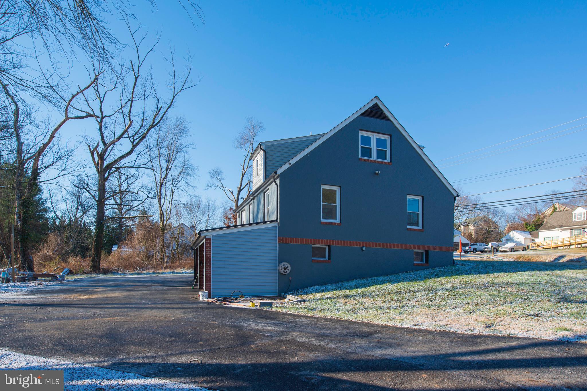 10909 Philadelphia Road White Marsh, MD 21162 - Photo 44 of 49 a house view with a yard