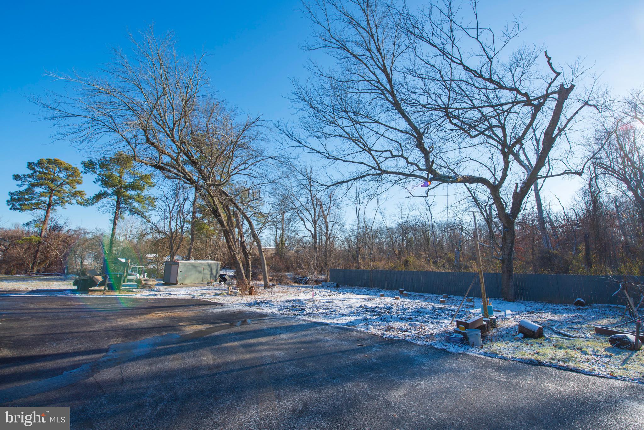 10909 Philadelphia Road White Marsh, MD 21162 - Photo 46 of 49 a backyard of a house with trees