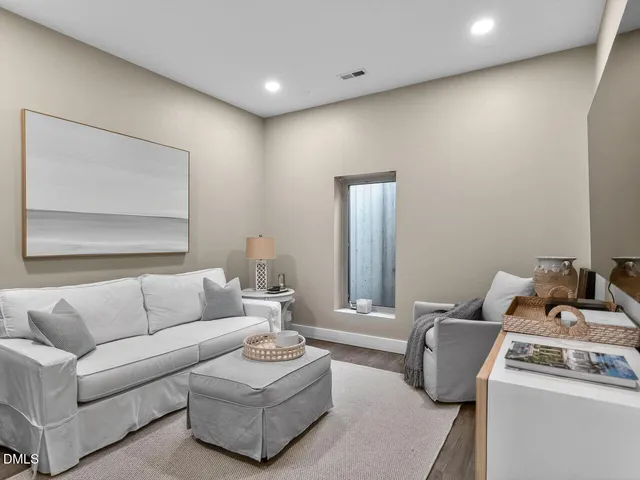 $669,000 | 3001 Valleystone Drive, Cary, NC 27519