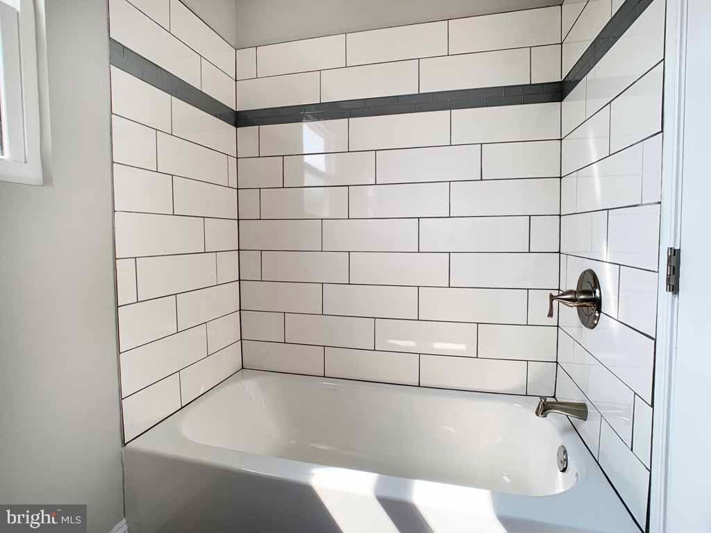 3519 Primrose Road Philadelphia, PA 19114 - Photo 29 of 41 Gallery Image 29