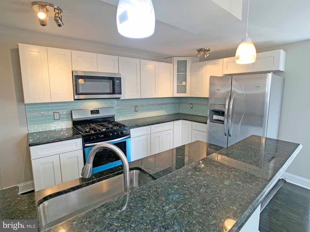 3519 Primrose Road Philadelphia, PA 19114 - Photo 7 of 41 Gallery Image 7