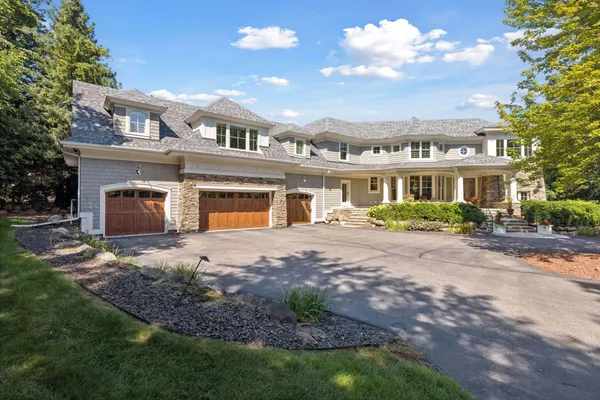 $3,299,000 | 20270 Excelsior Boulevard, Excelsior, MN 55331