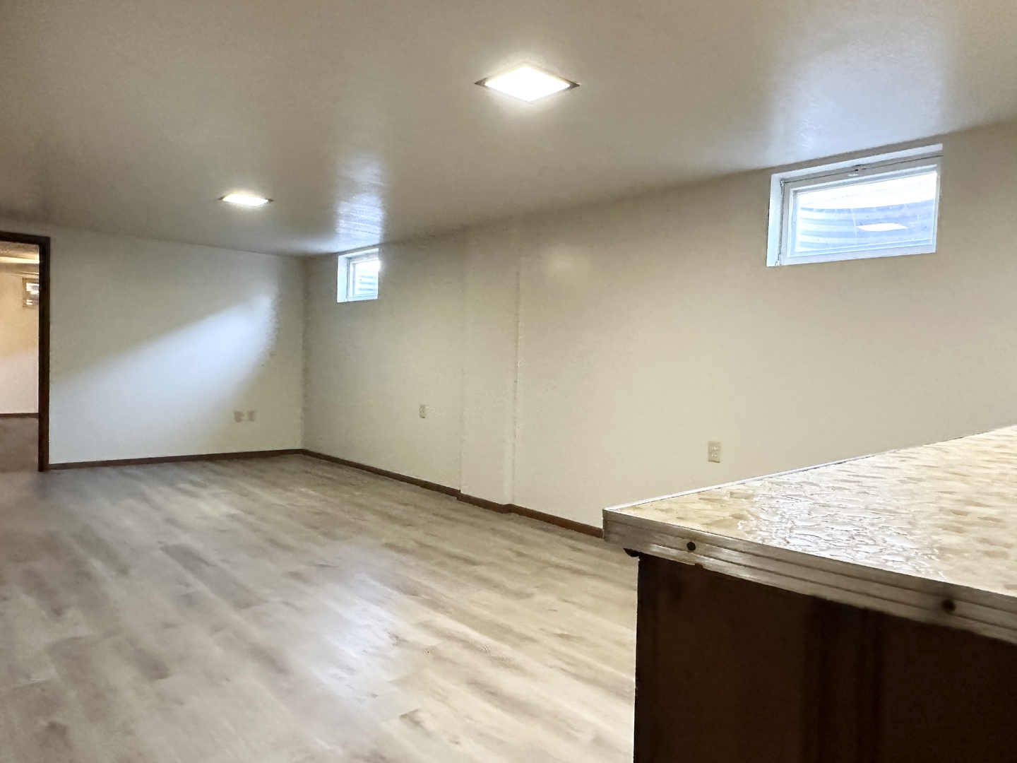 460 South Wall Street Kankakee, IL 60901 - Photo 24 of 52 an empty room with wooden floor