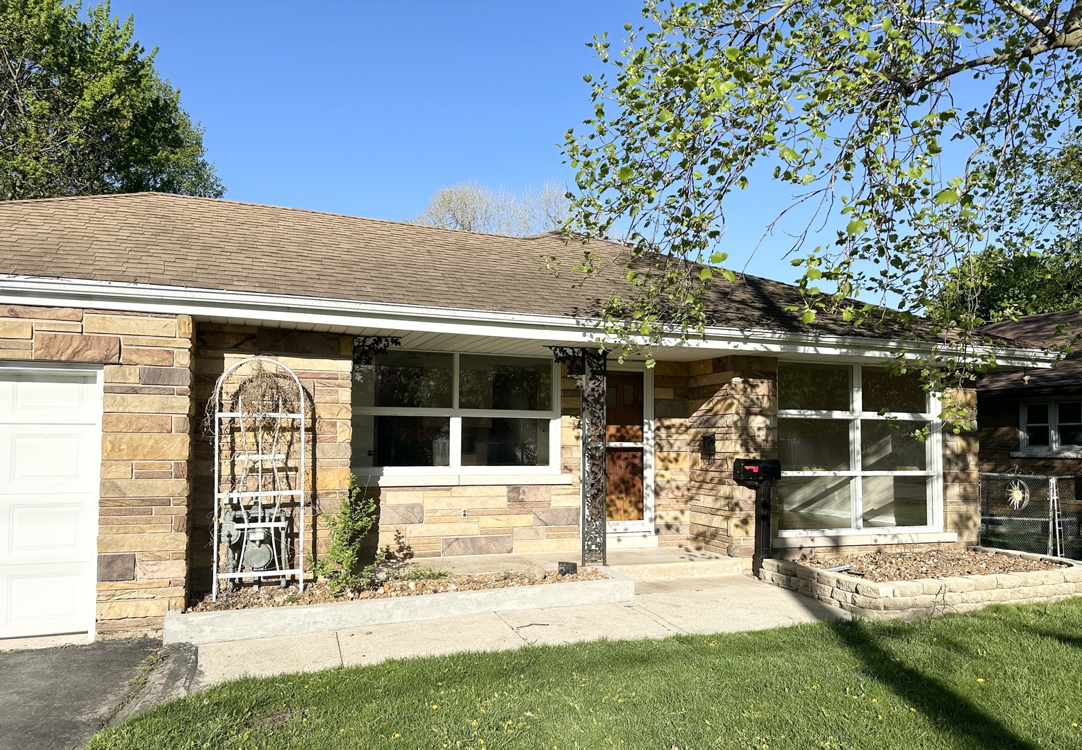 460 South Wall Street Kankakee, IL 60901 - Photo 6 of 52