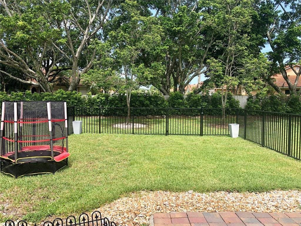 18201 Boca Way Drive Boca Raton, FL 33498 - Photo 31 of 35 Photo 31