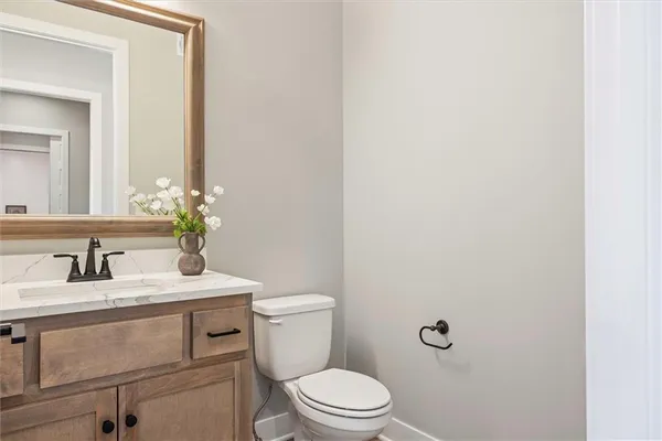 $899,900 | 12403 West 183rd Terrace, Overland Park, KS 66013