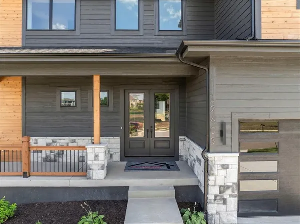 $899,900 | 12403 West 183rd Terrace, Overland Park, KS 66013