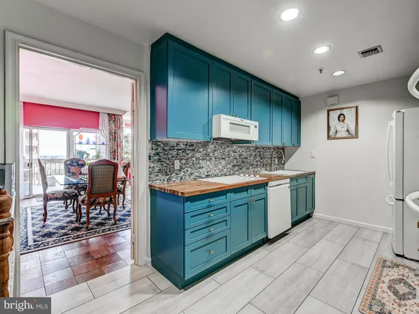 $378,000 | 3801 Canterbury Road, Unit 904, Baltimore, MD 21218