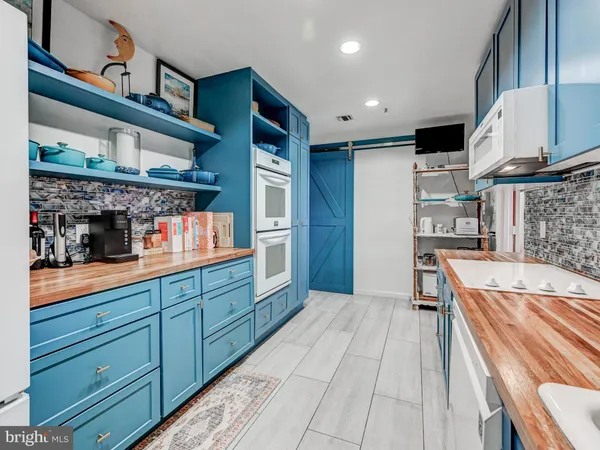 $378,000 | 3801 Canterbury Road, Unit 904, Baltimore, MD 21218
