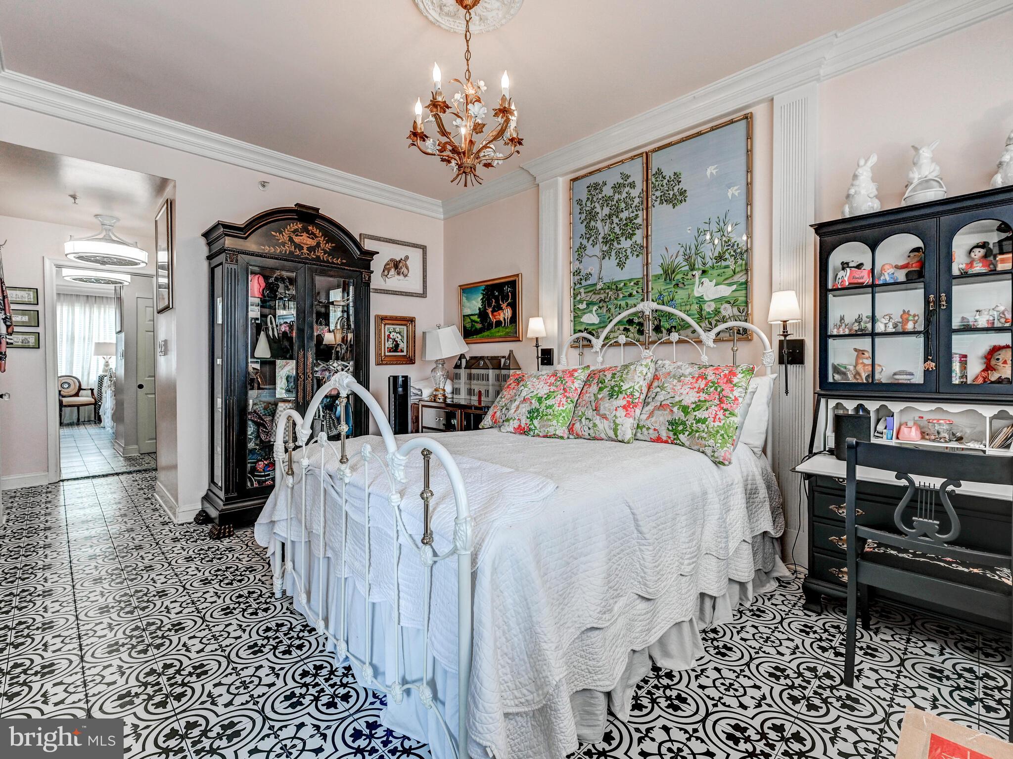 3801 Canterbury Road, Unit 904 Baltimore, MD 21218 - Photo 20 of 30 Updated flooring throughout Bedroom and bathroom