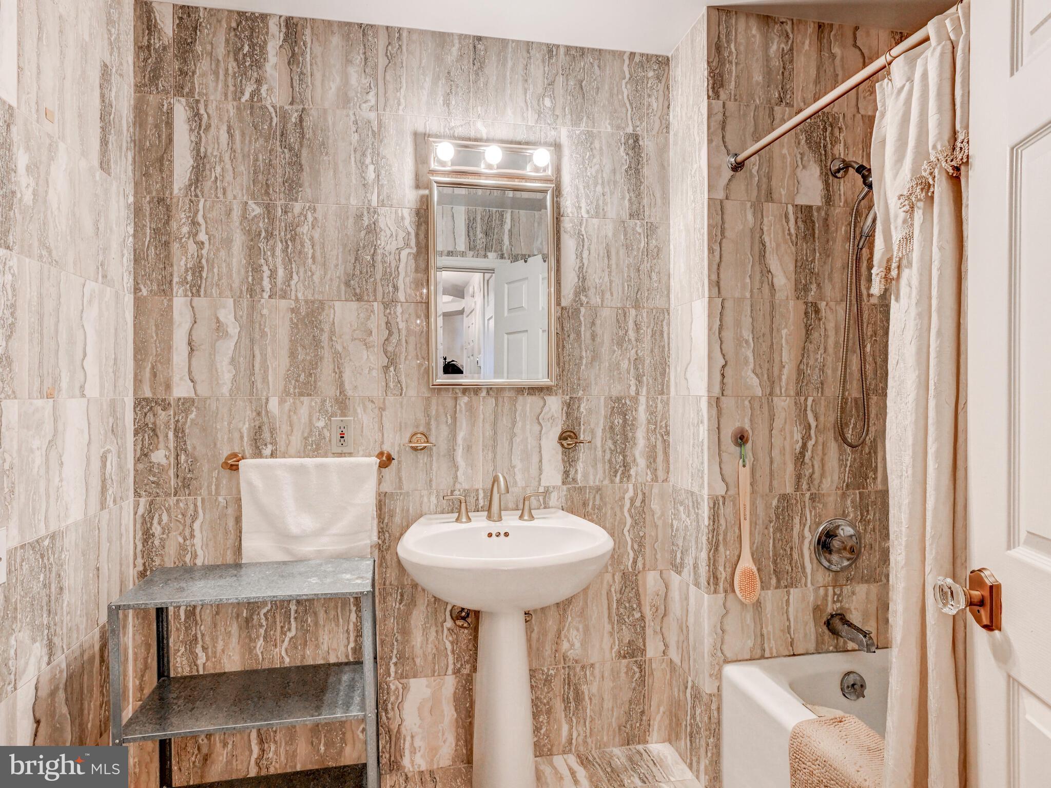 3801 Canterbury Road, Unit 904 Baltimore, MD 21218 - Photo 26 of 30