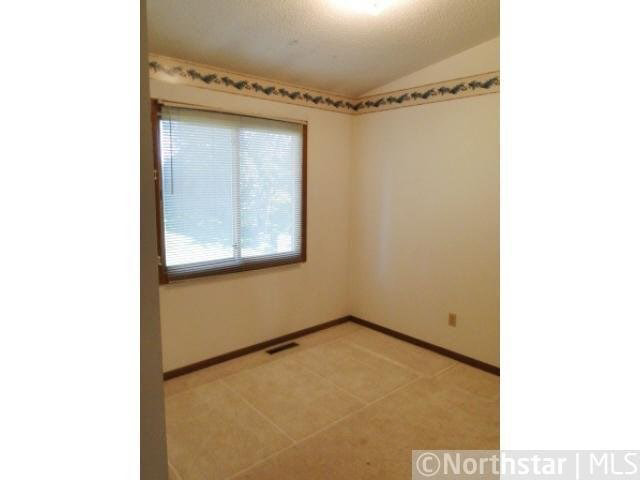 4394 Cinnamon Ridge Trail Eagan, MN 55122 - Photo 6 of 12