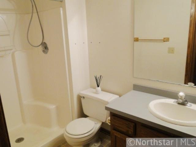 4394 Cinnamon Ridge Trail Eagan, MN 55122 - Photo 10 of 12