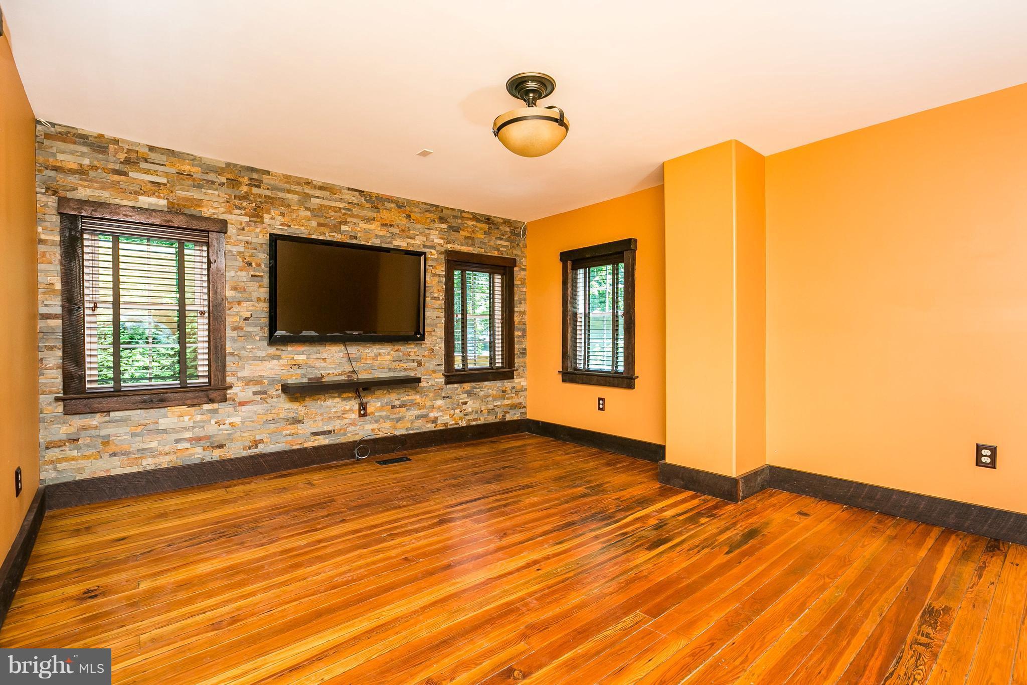 2844 Harford Road Fallston, MD 21047 - Photo 5 of 30 Living Room