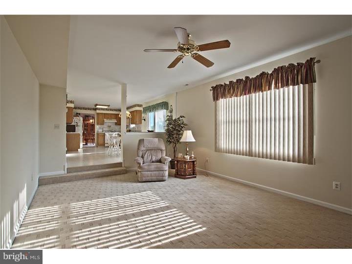 26 Amberfield Road Robbinsville, NJ 08691 - Photo 17 of 23 Family Room