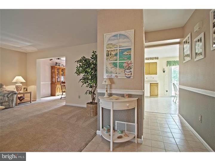 26 Amberfield Road Robbinsville, NJ 08691 - Photo 9 of 23 Hallway
