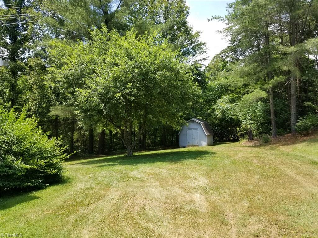 1151 Marshall Smith Road King, NC 27021 - Photo 8 of 25 Gallery Image 8