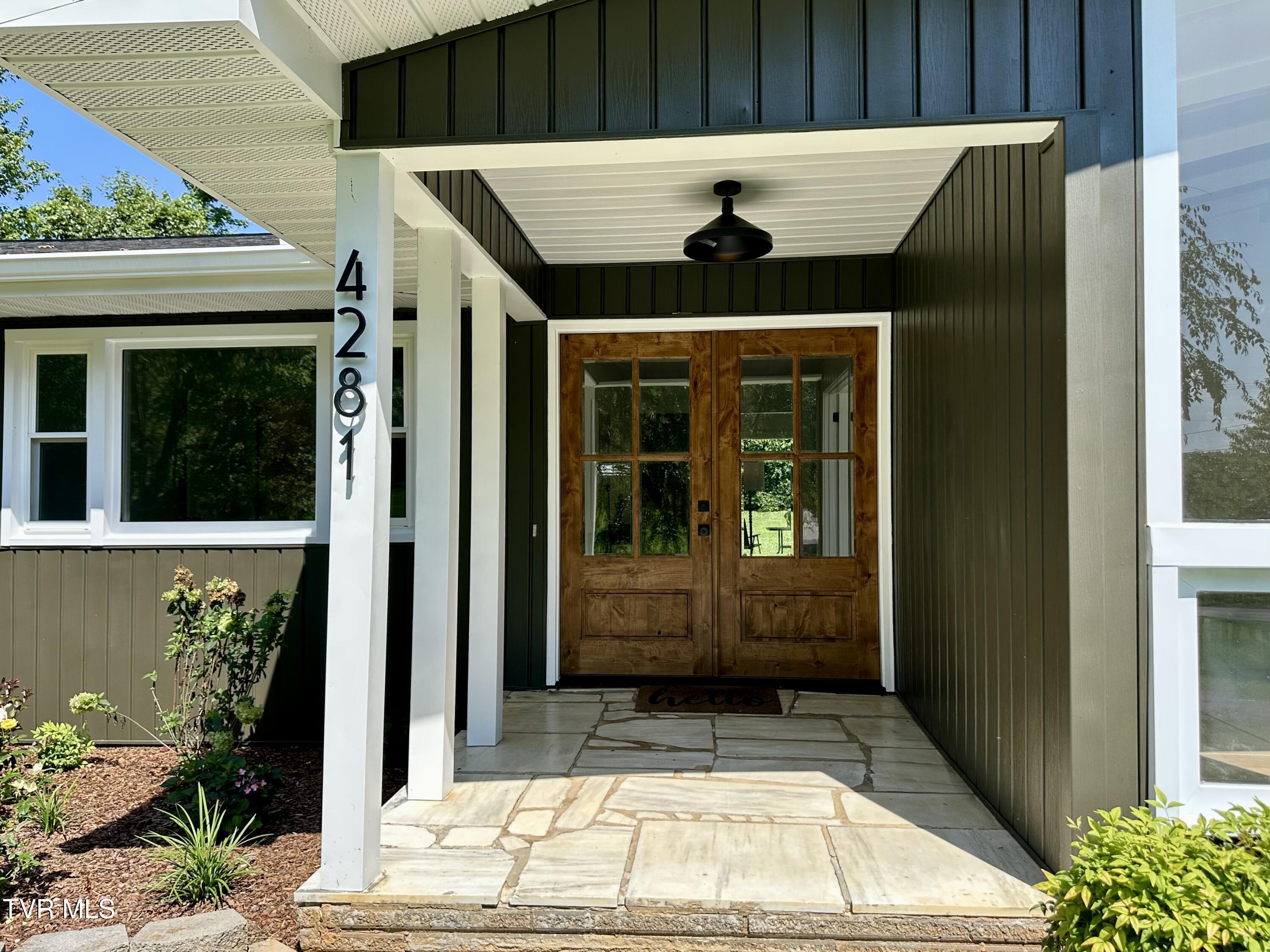 4281 Reedy Creek Road Bristol, VA 24202 - Photo 2 of 42 IMG_9642